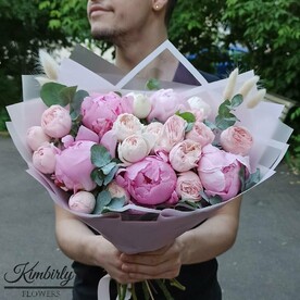Пионы букет, Сара Бернар, кустовые пионовидные розы Мэнсфилд, цвет розовый, арт 242 Kimbirly Flowers