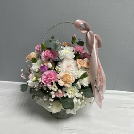 Корзина с цветами