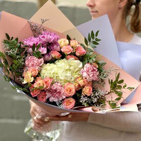 Диантус, Роза кустовая, Гортензия, Хризантема кустовая, Лимониум, Писташ, Пленка дизайнерская