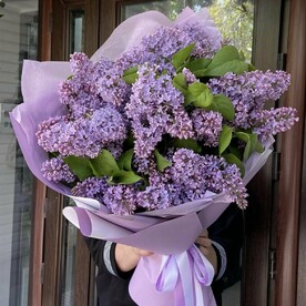 Букет гигант ароматной калиброванной сирени