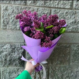 Букет аромат ной сирени