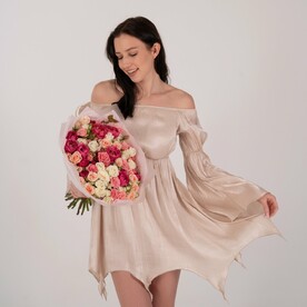 Букет кустовой розы 503