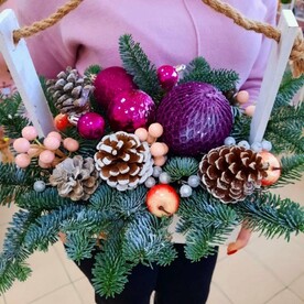 Новогодняя композиция в ящике