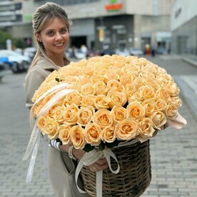 101 нежная роза в корзине