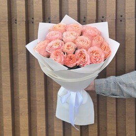Роза пионовидная букет