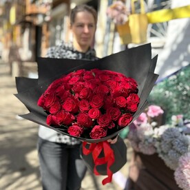51 Красные розы букет