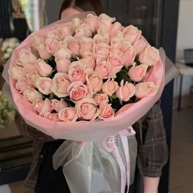Букет "Розовый код"