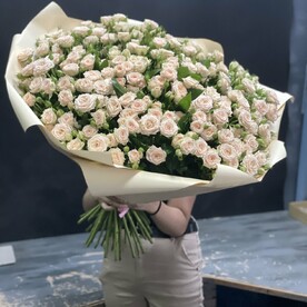 Роза кустовая шт, Дизайнерская упаковка шт, шт