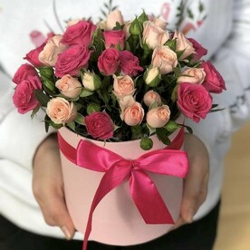 Композиция с кустовыми розами