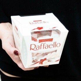 Конфеты raffaello