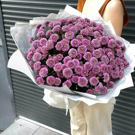 Букет из 25 хризантем
