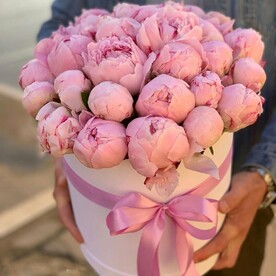 Пионы в коробке🌸