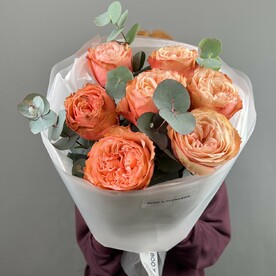 Букет из 7 роз Кахала