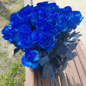 Букет из 25 синих роз