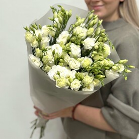 Букет из 9 белых эустом