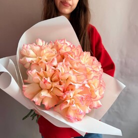 Букет из 7 французских роз