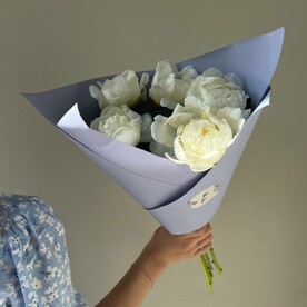 Букет из белых пионов FT013