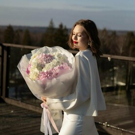 Большой букет с гортензиями FT1321