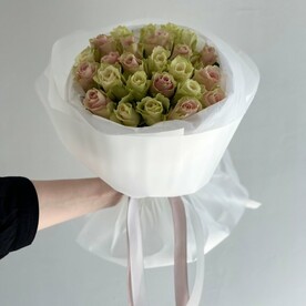 Букет из 25 кенийских роз
