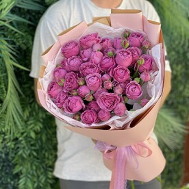 Букет из пионовидных кустовых роз🫶🏻