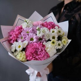 Букет с пионовидными розами "Фестиваль цветов"