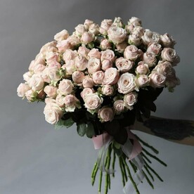 Букет из 51 пионовидной кустовой розы, красивый букет цветов, шикарный, премиум цветы, роза.