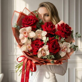 Букет с Французской розой. Авторский букет 5108. Leoraflowers