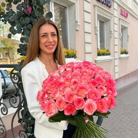 Букет из 51 роз «Водевиль»