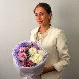Букет из роз,  альстромерии и хризантемы «Ситро»