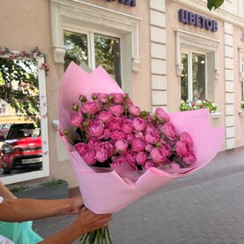 Букет из кустовых роз «Мечты»