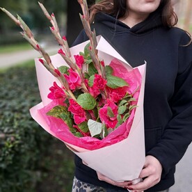 Гладиолус, Зелень декоративная, Авторская упаковка