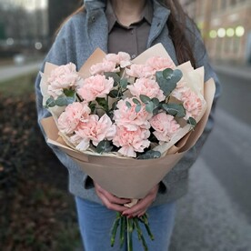 Персиковые диантусы (гвоздкии)