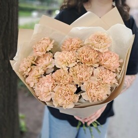 Букет кружевных карамельных диантусов