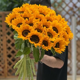 Букет из 25 подсолнухов🌞