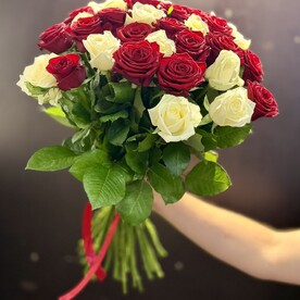 Букет роз "Love"