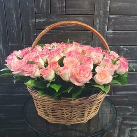 Роза джумилия, Рускус, Оазис, Корзина