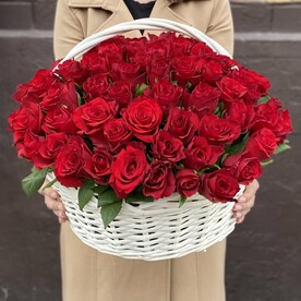 Роза, Пиафлор, Корзина плетеная