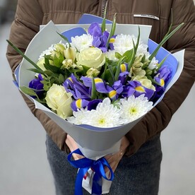 Роза, Ирис, Альстромерия, Хризантема кустовая, Писташ, Пленка матовая