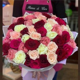 51 Роза Эквадор 70 см
