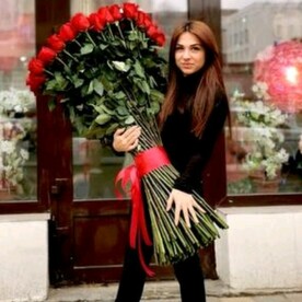 Букет "Эксплорер" метровые розы / 101 метровая роза