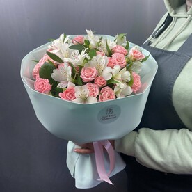 Роза пионовидная кустовая, Альстромерия