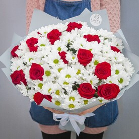 Сборный букет из 14 хризантем и 15 роз | арт: 25