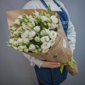 Букет живых цветов из 19 белых эустом | арт: 932