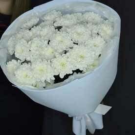 Букет ажурных хризантем "кружева"