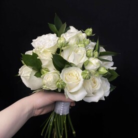 Свадебный букет из розы
