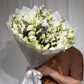 Эустома шикарная из 19 веток
