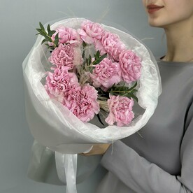 Букет-комплимент из гвоздик (диантусов), 9шт. (М024)