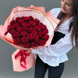 Букет из 25 красных роз Эквадор