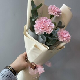 Букет из диантусов