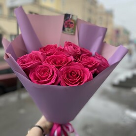 Букет с розами «Гроздья винограда»